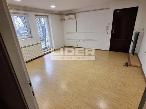 Rent, apartment, 43m², Stari Grad, Beograd - image 9