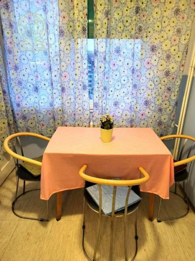 Prodaja, trosoban stan, 85m², Crveni Pevac, Niš