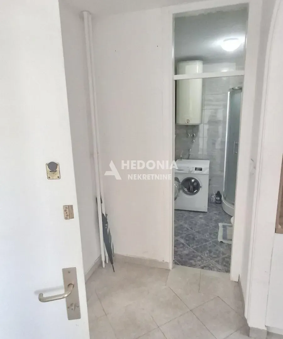 Sale, one bedroom apartment, 43m², Crveni Krst, Beograd