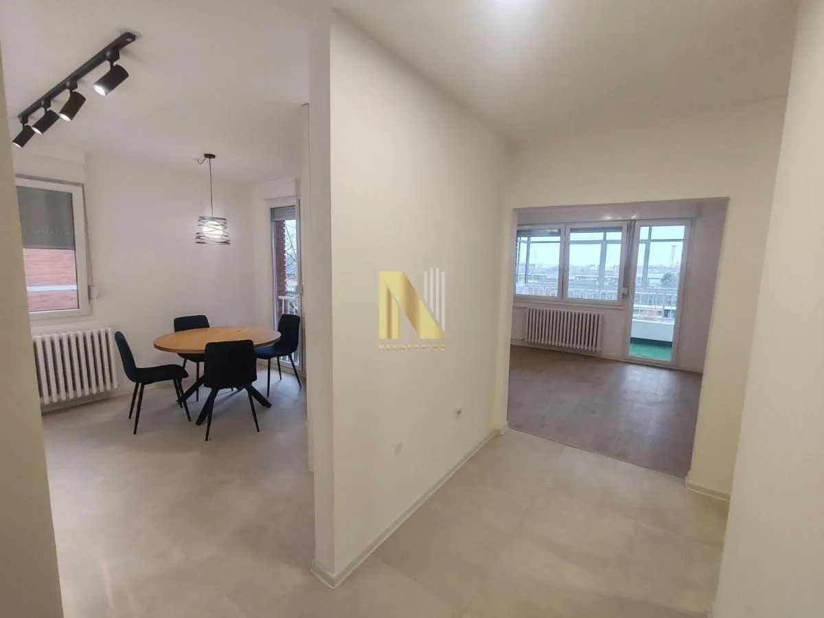 Izdavanje, poslovni prostor, 74m², Avijatičarsko naselje, Novi Sad Sve Podlokacije