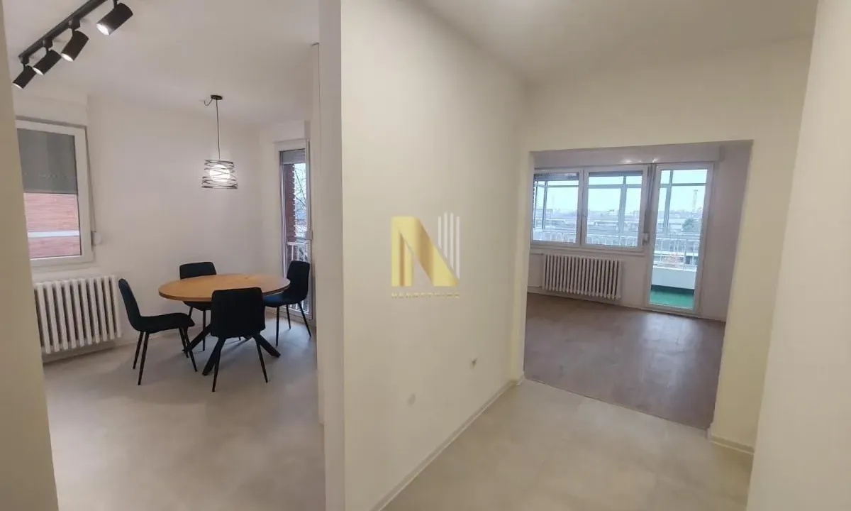 Rent, office space, 74m², Avijatičarsko naselje, Novi Sad Sve Podlokacije