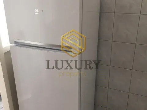 Izdavanje, dvosoban stan, 62m², Momišići, Podgorica - image 5