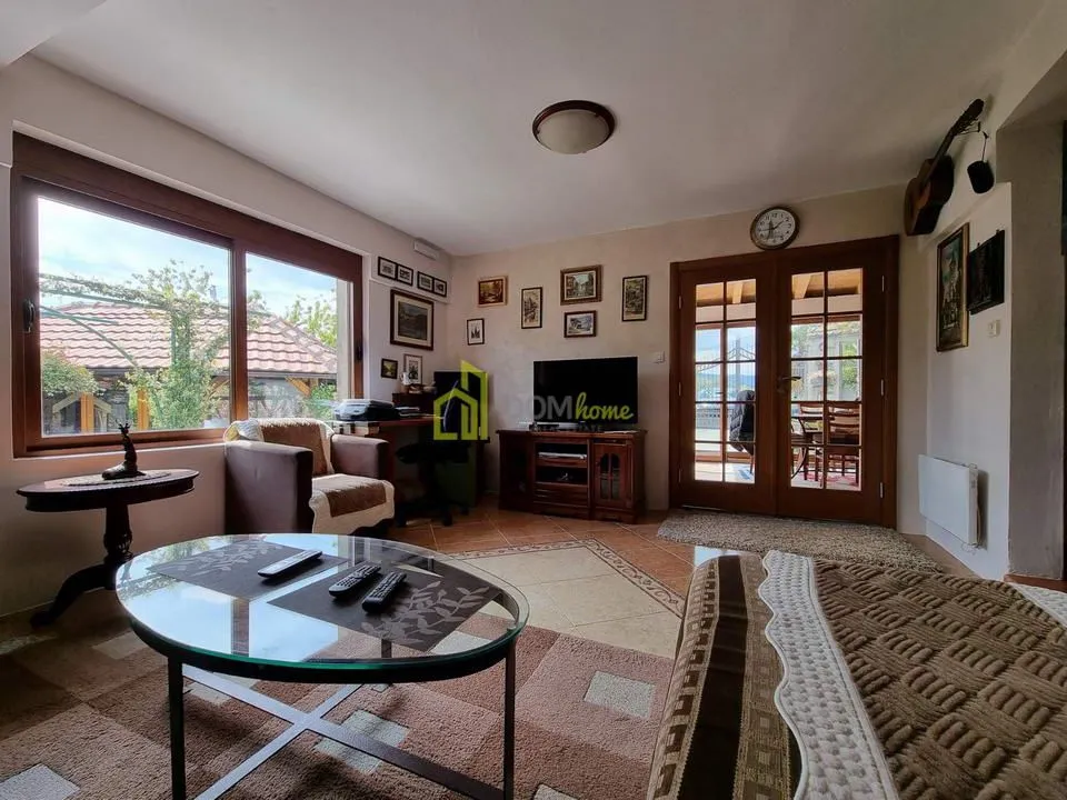Izdavanje, kuća, 92m², Mareza, Podgorica