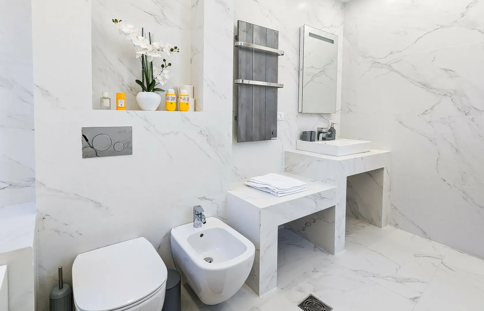 Sale, house, 365m², Utjeha, Bar