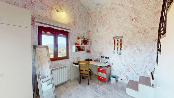 Rent, house, 220m², Kavač, Kotor