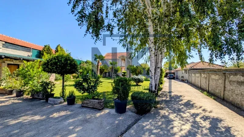 Izdavanje, kuća, 150m², Donja Gorica, Podgorica