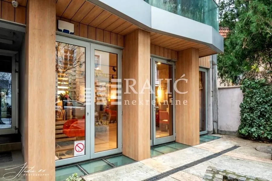 Rent, office space, 120m², Čubura, Beograd