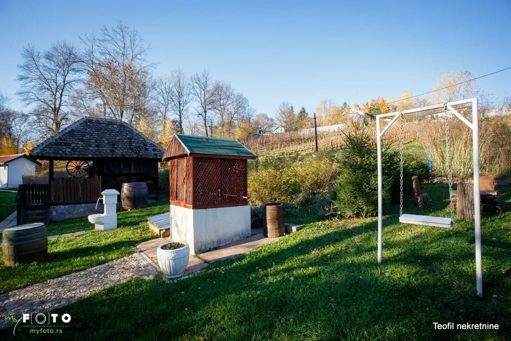 Sale, office space, 230m², Topola, Srbija