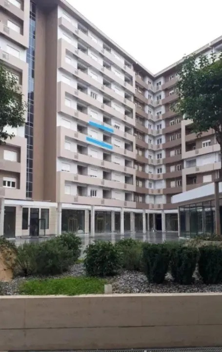 Izdavanje, poslovni prostor, 50m², Central Point, Podgorica