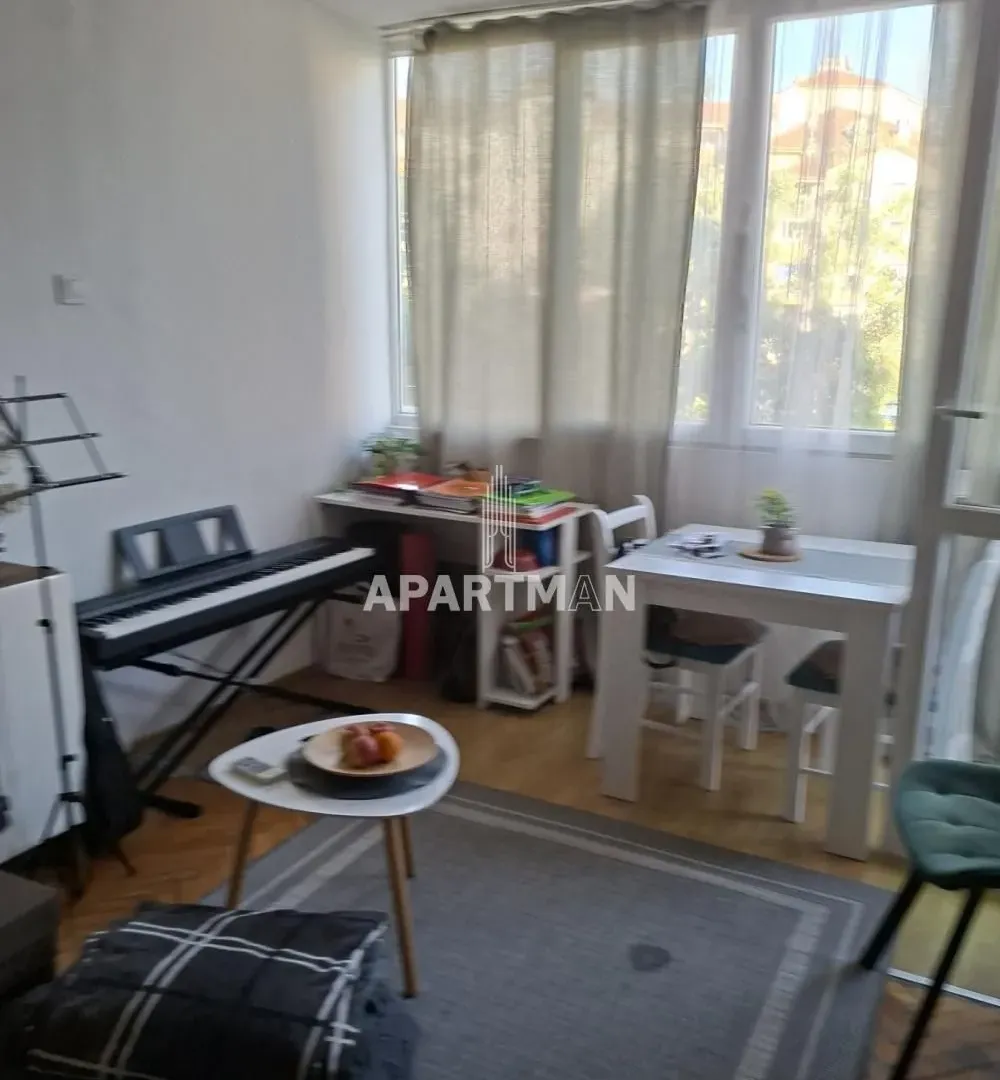 Rent, one bedroom apartment, 30m², Čukarička Padina, Beograd
