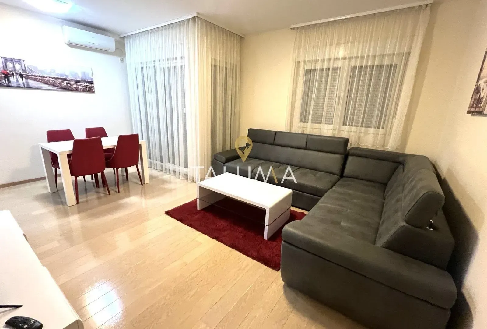 Izdavanje, jednosoban stan, 54m², City Kvart, Podgorica