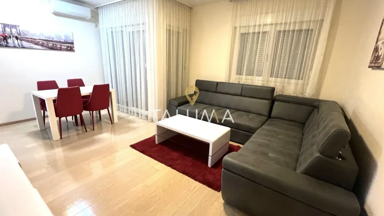 Izdavanje, jednosoban stan, 54m², City Kvart, Podgorica