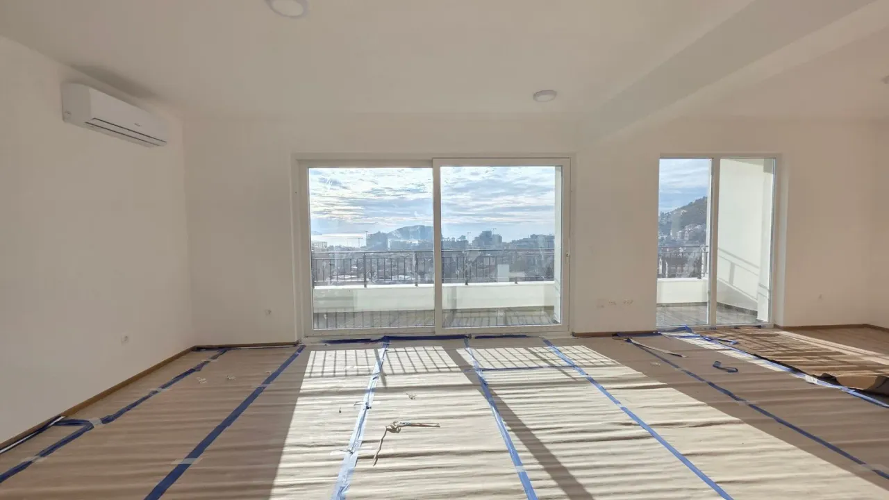 Prodaja, trosoban stan, 117m², Budva, Crna Gora