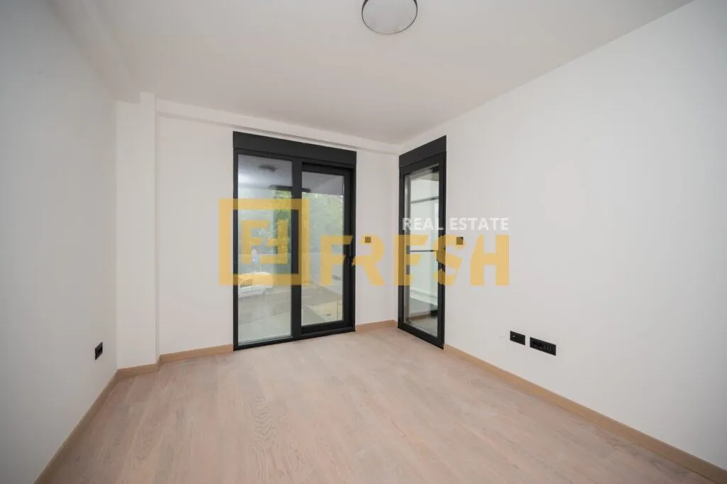 Prodaja, trosoban stan, 111m², Zagorič, Podgorica
