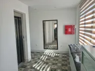 Prodaja, četvorosoban stan, 222m², Dobre Vode, Bar - image 6