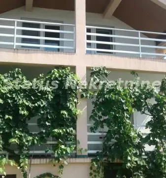 Prodaja, kuća, 190m², Šušanj, Bar - image 3