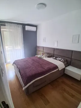 Prodaja, jednosoban stan, 40m², Central Point, Podgorica - image 5