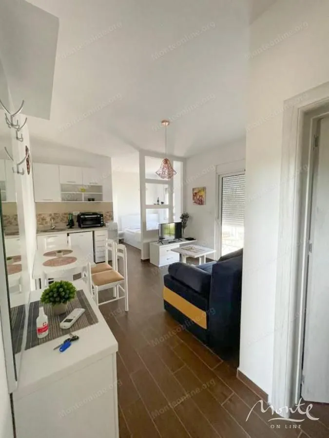 Sale, office space, 400m², Utjeha, Bar