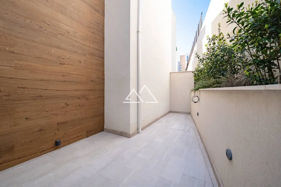 Prodaja, kuća, 286m², Centar, Tivat