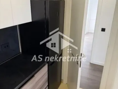 Izdavanje, četvorosoban stan, 80m², Savski Venac, Beograd - image 5