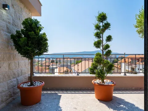 Prodaja, dvosoban stan, 78m², Centar, Tivat - image 16