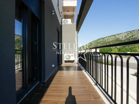 Rent, one bedroom apartment, 39m², Tološi, Podgorica - image 8