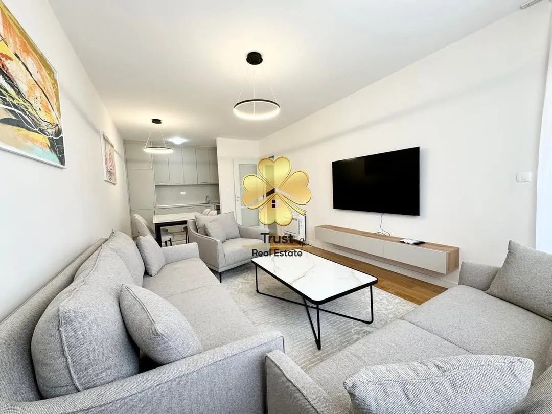 Rent, two bedroom apartment, 72m², Central Point, Podgorica