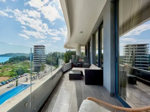 Sale, one bedroom apartment, 73m², Bečići, Budva - image 3