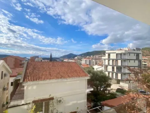 Izdavanje, dvosoban stan, 59m², Rafailovići, Budva - image 6