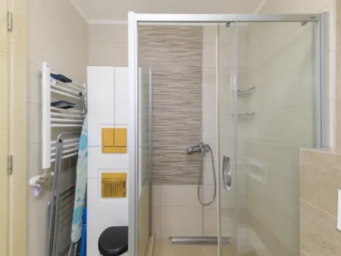 Rent, three bedroom apartment, 67m², Bulevar Oslobodjenja, Novi Sad Sve Podlokacije - image 20