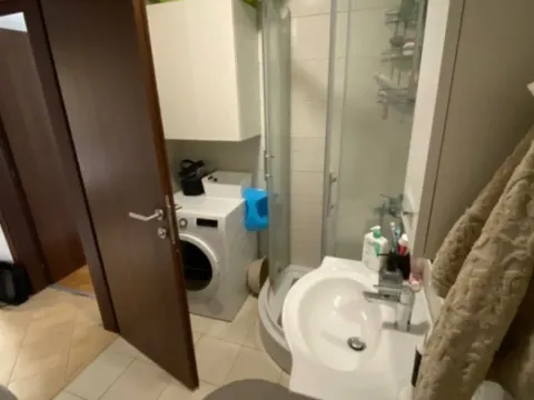 Prodaja, jednosoban stan, 40m², Stari Aerodrom, Podgorica - image 10