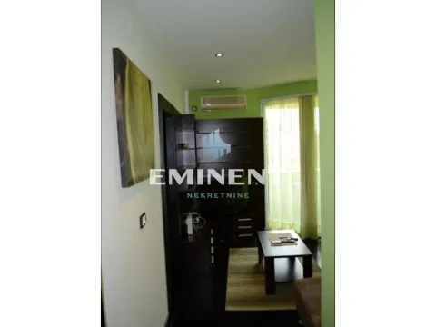 Izdavanje, stan, 60m², Kalenić Pijaca, Vračar Sve Podlokacije - image 9