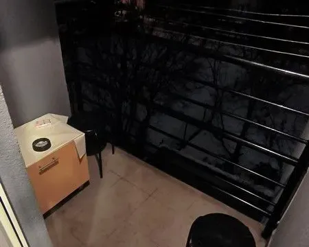 Izdavanje, jednosoban stan, 33m², Krnjaca, Palilula Sve Podlokacije - image 7