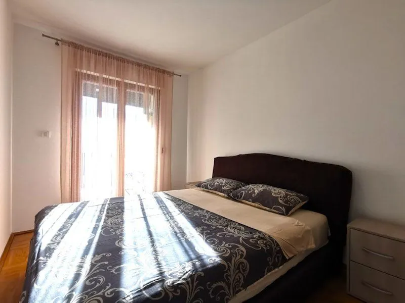 Rent, one bedroom apartment, 50m², Stari Aerodrom, Podgorica