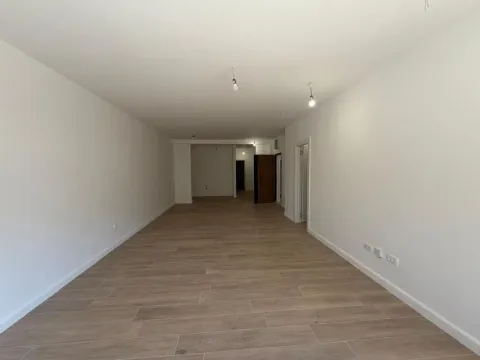 Prodaja, dvosoban stan, 69m², Dobrota, Kotor - image 7