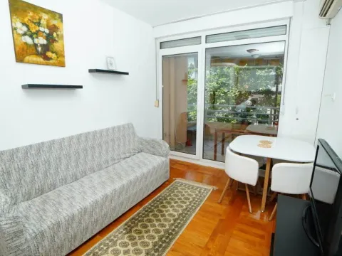 Rent, office space, 615m², Preko Morače, Podgorica - image 4