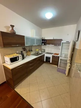 Prodaja, dvosoban stan, 100m², Centar, Bar - image 2