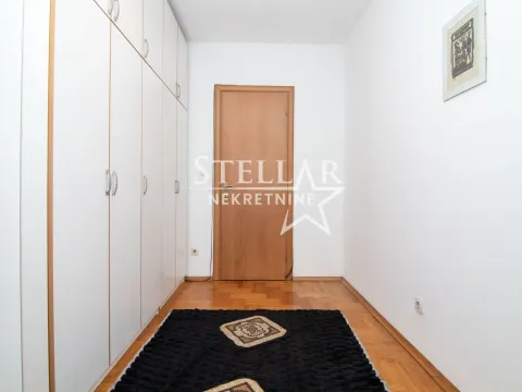 Izdavanje, dvosoban stan, 55m², Stari Aerodrom, Podgorica - image 11