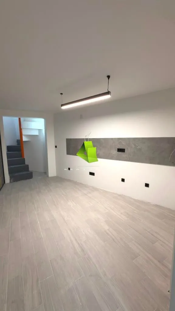 Prodaja, dvosoban stan, 68m², Medijana, Niš