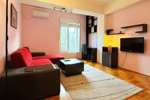 Rent, one bedroom apartment, 43m², Blok 9, Podgorica - image 3