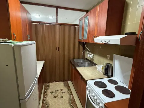 Izdavanje, dvosoban stan, 65m², Makedonsko naselje, Bar - image 7