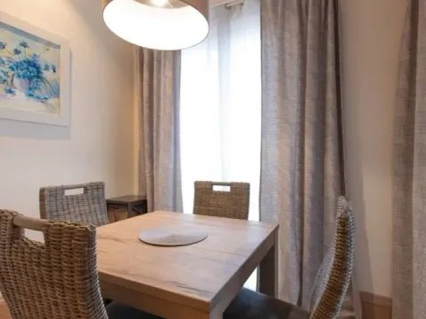 Prodaja, jednosoban stan, 77m², Porto Montenegro, Tivat - image 4