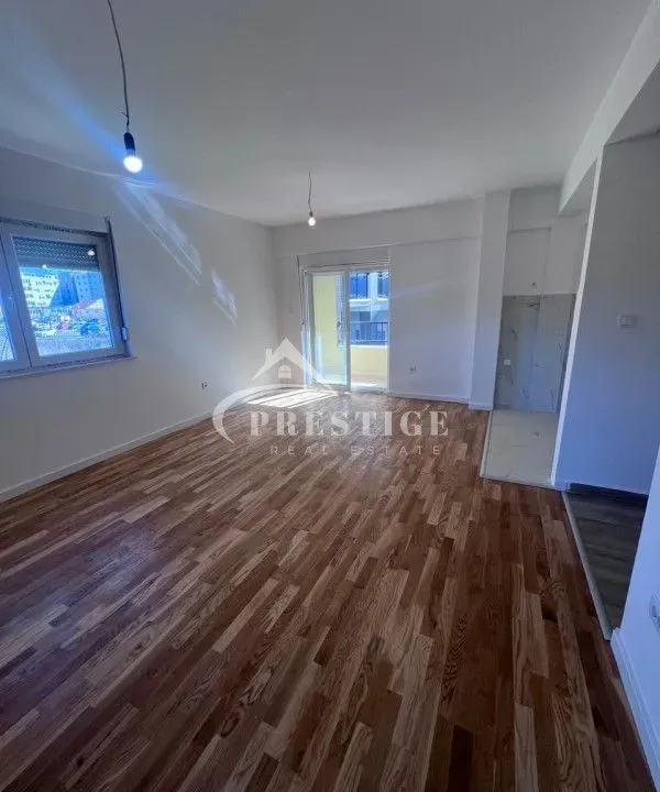 Prodaja, jednosoban stan, 55m², Ljubović, Podgorica