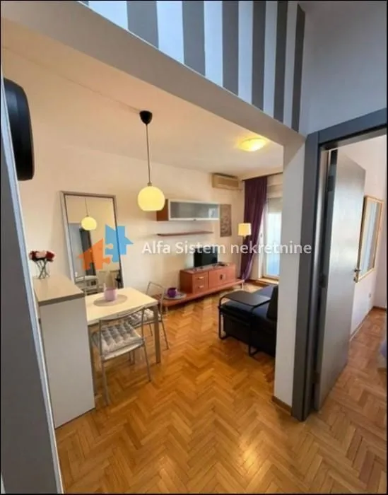 Rent, apartment, 41m², Neimar, Vračar Sve Podlokacije