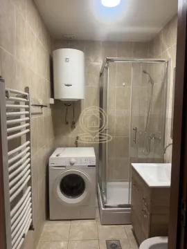 Izdavanje, jednosoban stan, 30m², Adamovićevo Naselje, Novi Sad Sve Podlokacije - image 8