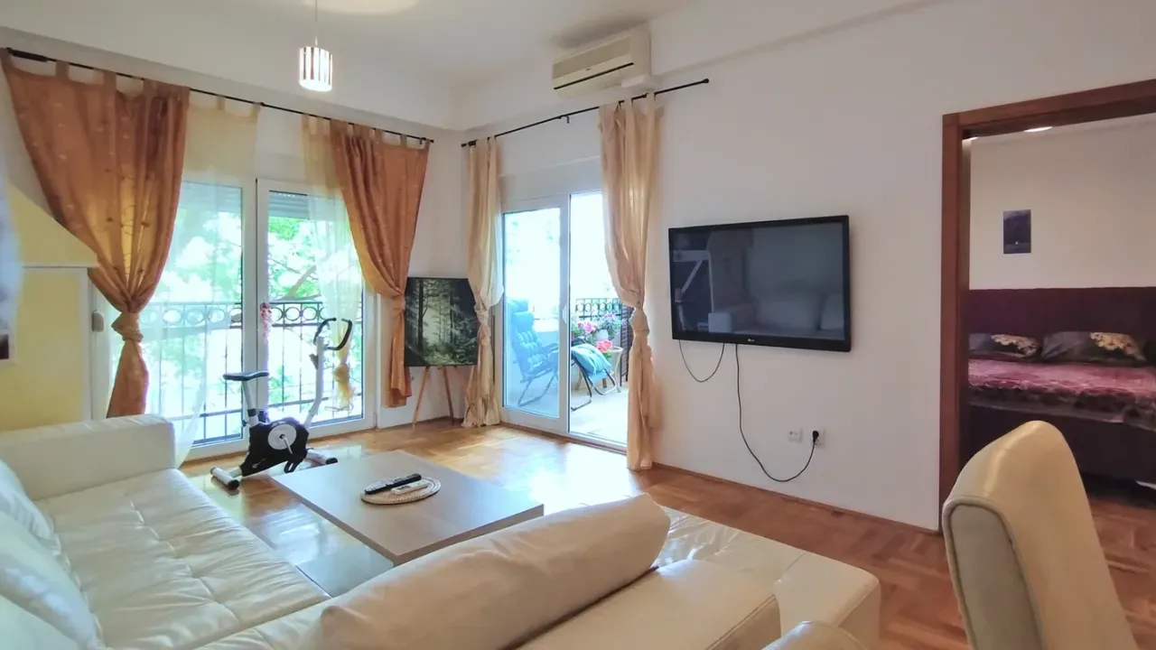 Sale, one bedroom apartment, 65m², Podmaine, Budva