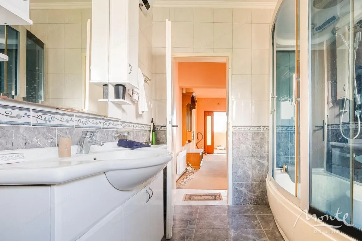 Prodaja, kuća, 119m², Tivat, Crna Gora