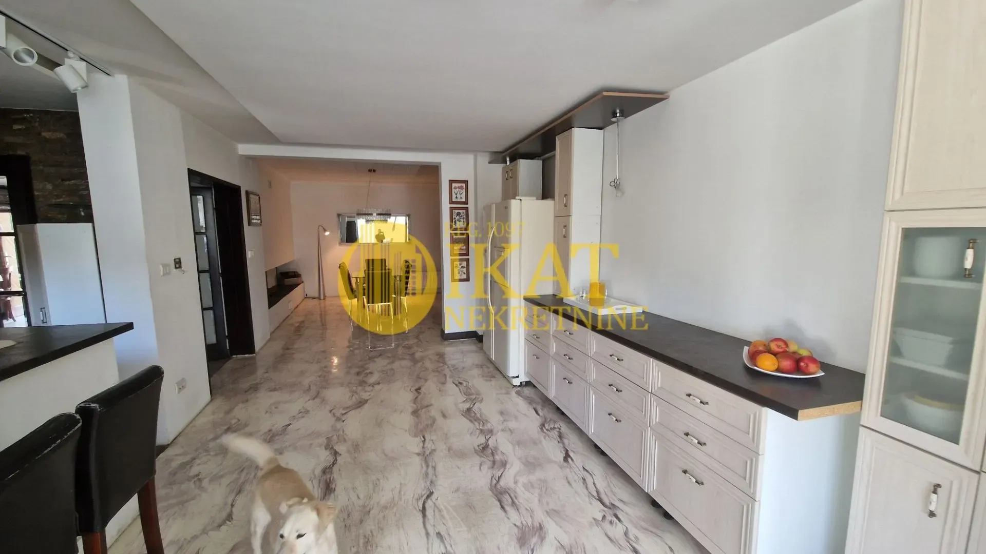 Sale, house, 445m², Čukarica, Beograd