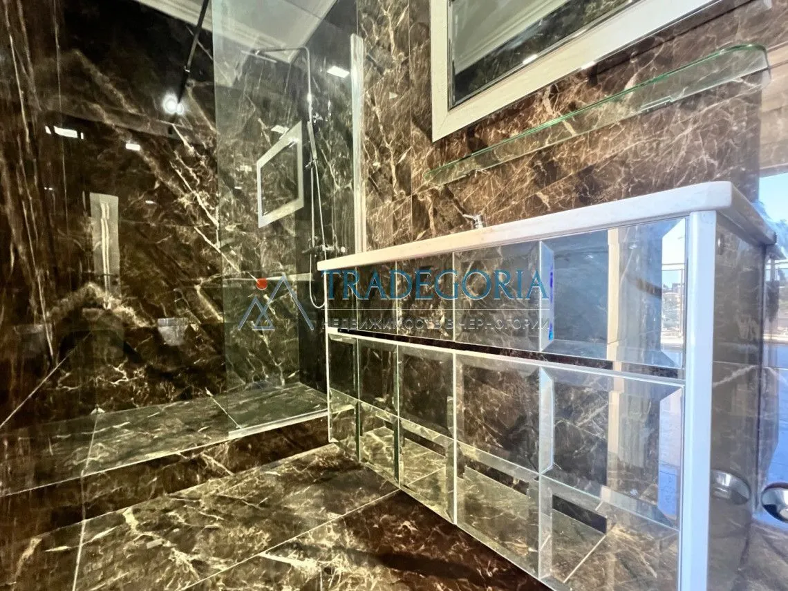 Prodaja, trosoban stan, 640m², Budva, Crna Gora