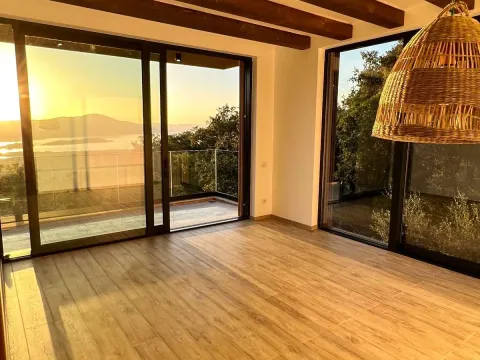 Prodaja, kuća, 317m², Tivat, Crna Gora - image 15